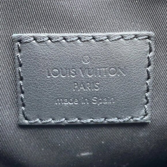 LOUIS VUITTON comet messenger Size PM Calf Leather/Monogram・Pattern Noir - Picture 15 of 16